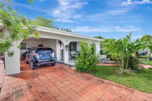 2580 Sw 69th Ave Miami, FL 33155 - MLS#A11889137
