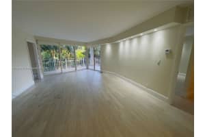 2000 Towerside Terrace APT 309, Miami, FL 33138, - MLS#A11889175