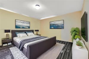 1024 N 24th Ave Hollywood, FL 33020 - MLS#A11889203