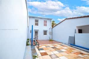 7000 W 15th Ct Hialeah, FL 33014 - MLS#A11889226