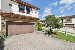 16525 Sw 42nd Way Miami, FL 33185 - MLS#A11889252