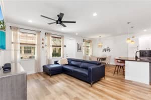 4064 Cascada Cir, Cooper City