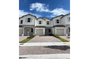 2451 Se 28th St 2451 Homestead, FL 33035 - MLS#A11889263