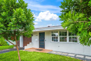 7831 Nw 11th St Pembroke Pines, FL 33024 - MLS#A11889274