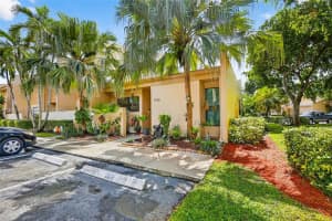 9770 Nw 15th St 293 Pembroke Pines, FL 33024 - MLS#A11889283