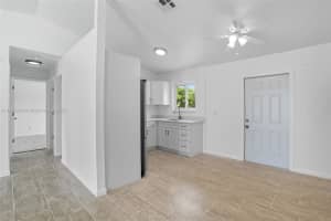 MLS# A11889284, La Belle, Florida 33935