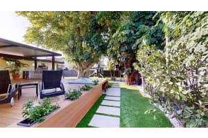 641 Nightingale Ave Miami Springs, FL 33166 - MLS#A11889286