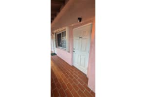 8019 Lake Dr 102 Doral, FL 33166 - MLS#A11889298