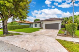 16051 Sw 138th Ter Miami, FL 33196 - MLS#A11889305