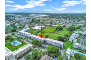 4800 Hillcrest Ln 210 Hollywood, FL 33021 - MLS#A11889414