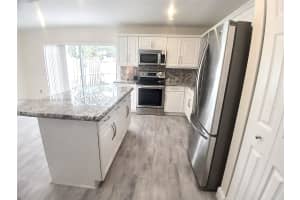 9944 Nw 2nd Ct 9944 Plantation, FL 33324 - MLS#A11889430