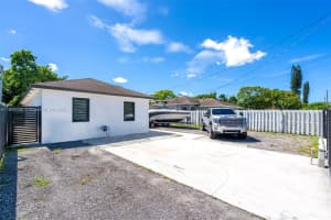 3022 Nw 95th St Miami, FL 33147 - MLS#A11889435