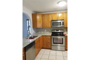 17298 Nw 60th Ct Hialeah, FL 33015 - MLS#A11889437