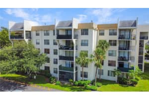 6190 Woodlands Blvd 312, Tamarac