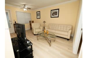 2121 Ne 42nd Ct 202c Lighthouse Point, FL 33064 - MLS#A11889457