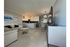 900 Atlantic Shores Blvd 219 Hallandale Beach, FL 33009 - MLS#A11889468