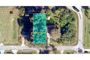 1706 Avienda Ave Fort Pierce, FL 34946 - MLS#A11889484