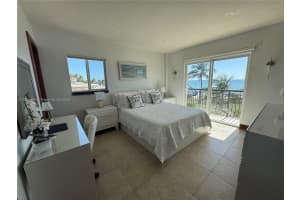 1815 N Surf Rd 304 Hollywood, FL 33019 - MLS#A11889496