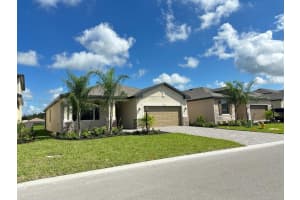 15004 Palamos Cir Fort Myers, FL 33905 - MLS#A11889497
