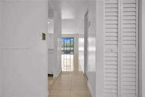 860 Ne 207th Ter 8-106 Miami, FL 33179 - MLS#A11889514
