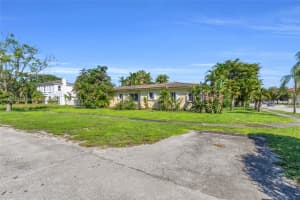 9410 Ne 6th Ave Miami Shores, FL 33138 - MLS#A11889543