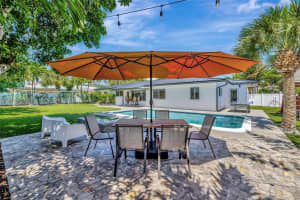 2506 Ne 30th St Fort Lauderdale, FL 33306 - MLS#A11889561