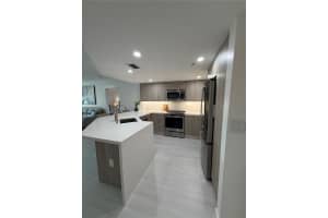 201 Golden Isles Dr 302 Hallandale Beach, FL 33009 - MLS#A11889565