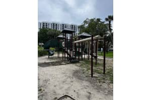 MLS# A11889566, Miami, Florida 33181