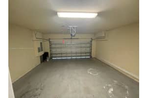 9895 Nw 87th Ter 9895 Doral, FL 33178 - MLS#A11889580