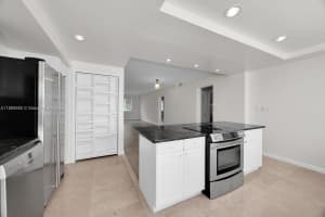 940 Sevilla Ave 104 Coral Gables, FL 33134 - MLS#A11889588