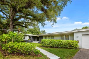 520 Castania Ave Coral Gables, FL 33146 - MLS#A11889605