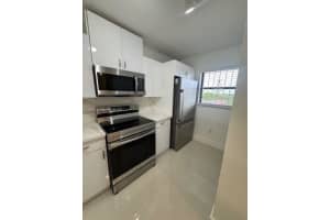 10317 Nw 9 St Cir 501-9 Doral, FL 33172 - MLS#A11889607