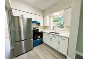 4317 Ne 21st Ave 2 Fort Lauderdale, FL 33308 - MLS#A11889624