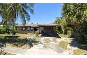1111 Sw 8th St, Delray Beach