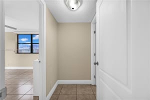 MLS# A11889669, Doral, Florida 33166