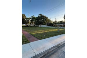 0000 Nw 6th Ct Fort Lauderdale, FL 33311 Sold 11/17/25