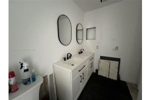 7951 Sw 30th St Davie, FL 33328 - MLS#A11889706
