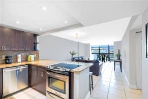 200 Leslie Dr 526 Hallandale Beach, FL 33009 - MLS#A11889758