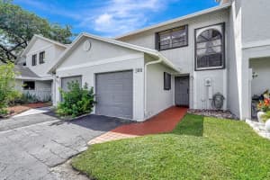 388 Nw 103rd Ter 388 Pembroke Pines, FL 33026 - MLS#A11889763