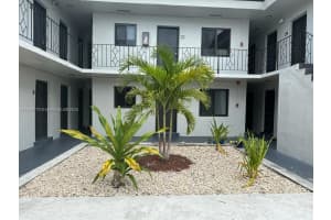 805 W 30th St 22 Hialeah, FL 33012 - MLS#A11889779