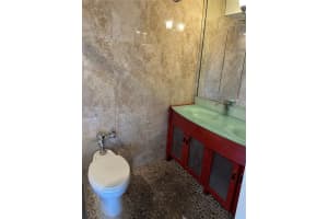 26 Diplomat Parkway 2248 Hallandale Beach, FL 33009 - MLS#A11889791
