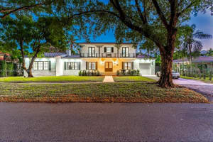 1426 Robbia Ave Coral Gables, FL 33146 - MLS#A11889820