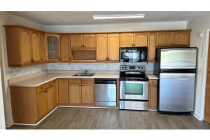 4460 Nw 79th Ave 2d Doral, FL 33166 - MLS#A11889826