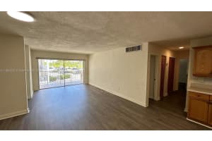 4460 Nw 79th Ave 2d Doral, FL 33166 - MLS#A11889826