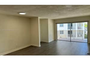 4460 Nw 79th Ave 2d Doral, FL 33166 - MLS#A11889826