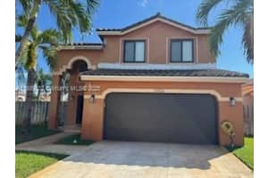 10526 Sw 14th Ct, Pembroke Pines