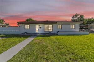 15265 Sw 100th Ct, Miami