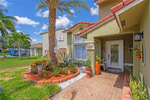 10213 Sw 156th Ave Miami, FL 33196 - MLS#A11889855