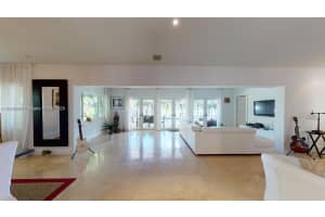 6015 Pine Tree Dr 0 Miami Beach, FL 33140 - MLS#A11889869