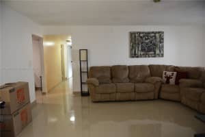 325 W Laurel Dr #2l, Margate, FL 33063, - MLS#A11889887